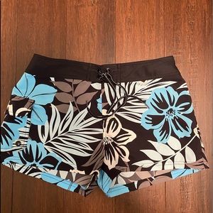 Jag size small floral board shorts.